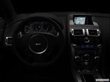  Centered wide dash shot photo